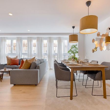 C26 Gorgeous 4 Bdrm Apartament In Plaza Uncibay Малага Екстериор снимка